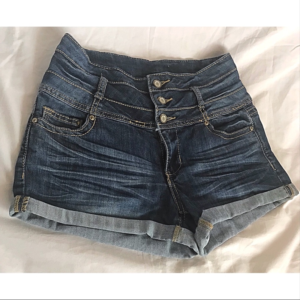 High-Rise Three Button Shorts
